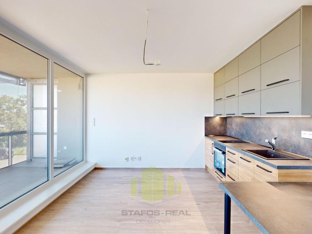 Pronájem bytu 1+kk 34 m2