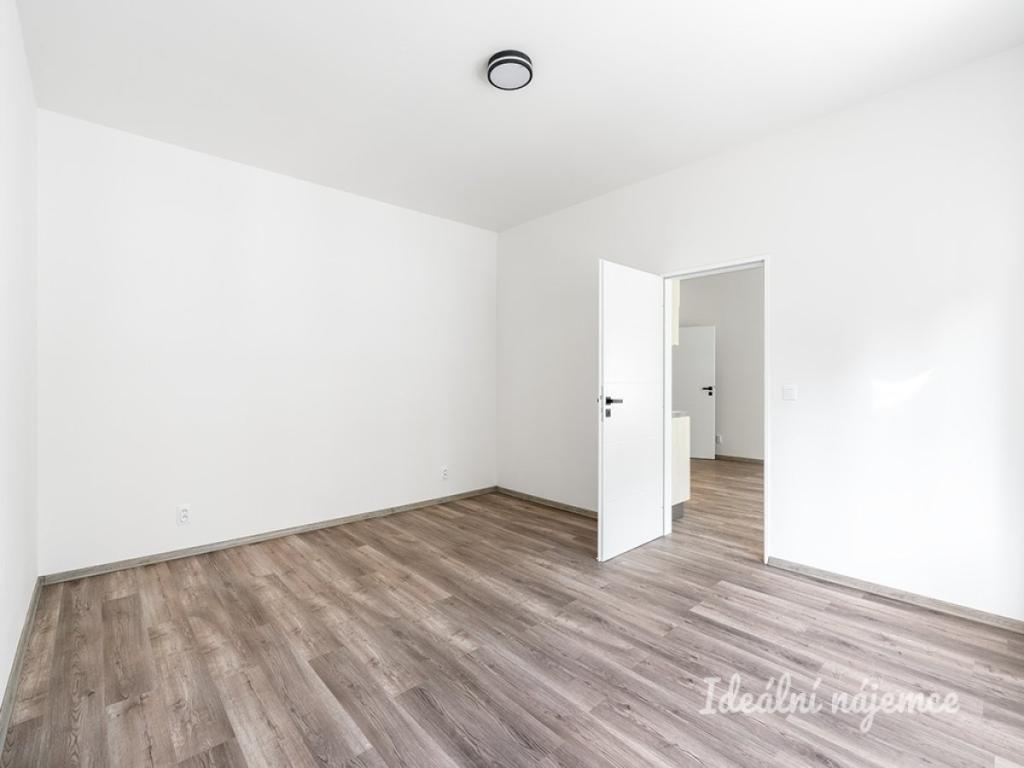 Pronájem bytu 2+kk 60 m2