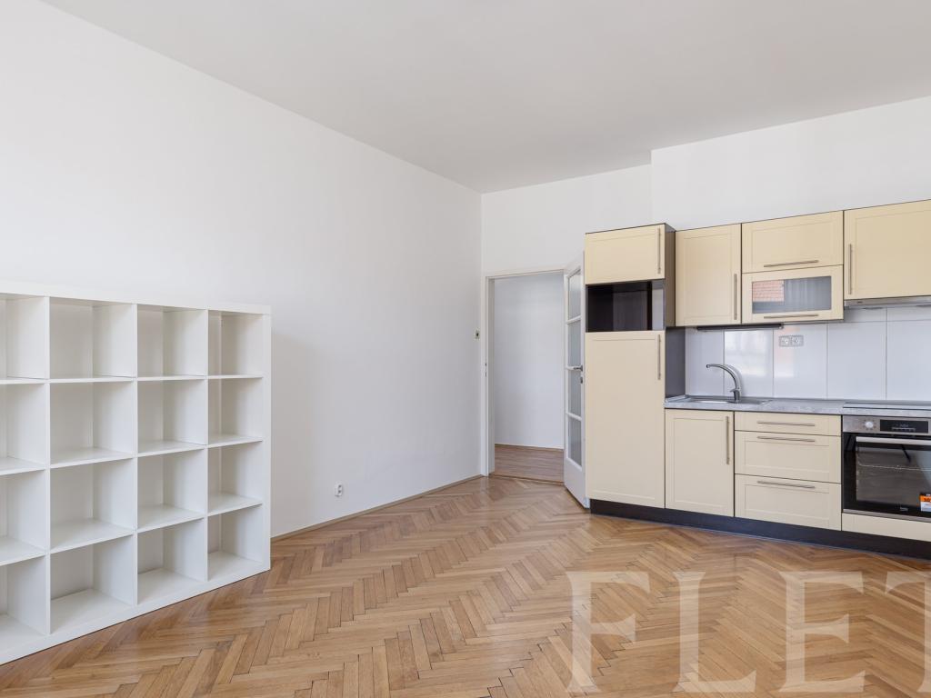 Pronájem bytu 2+kk 50 m2, Praha – náhled fotky 5