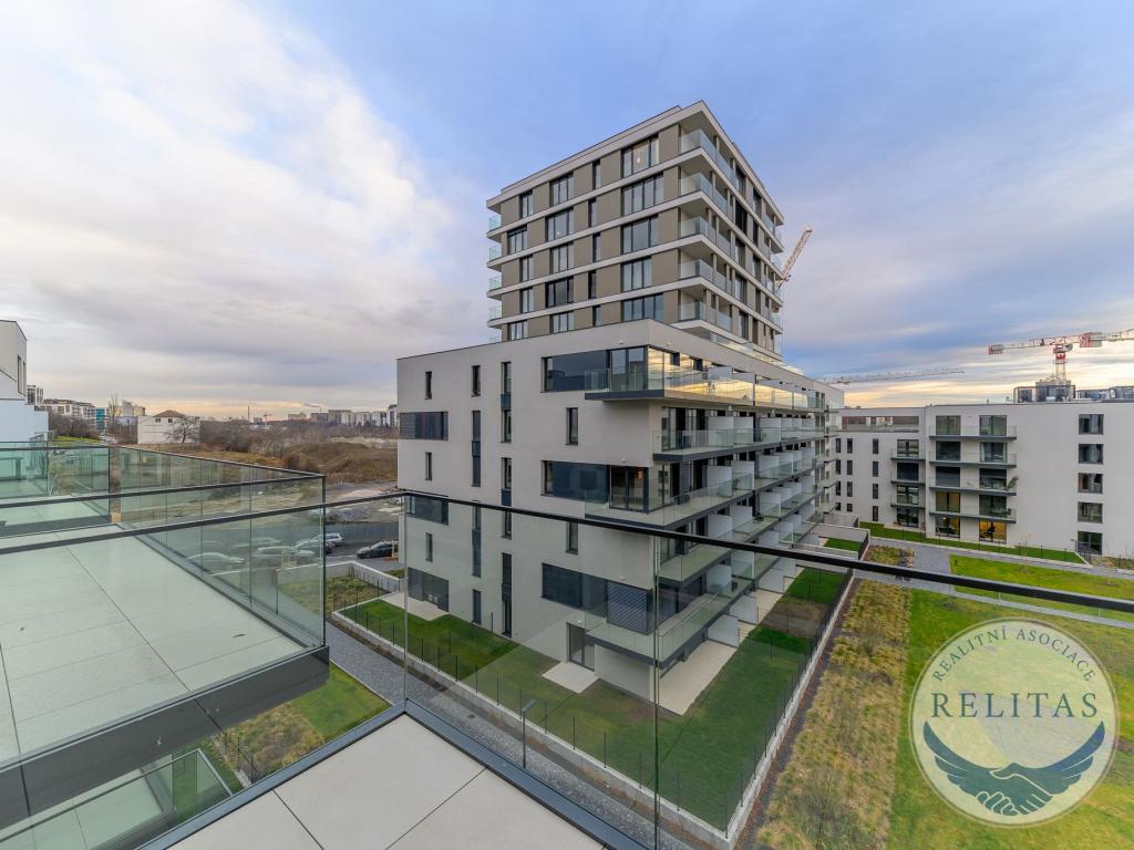 Pronájem bytu 1+kk 30 m2