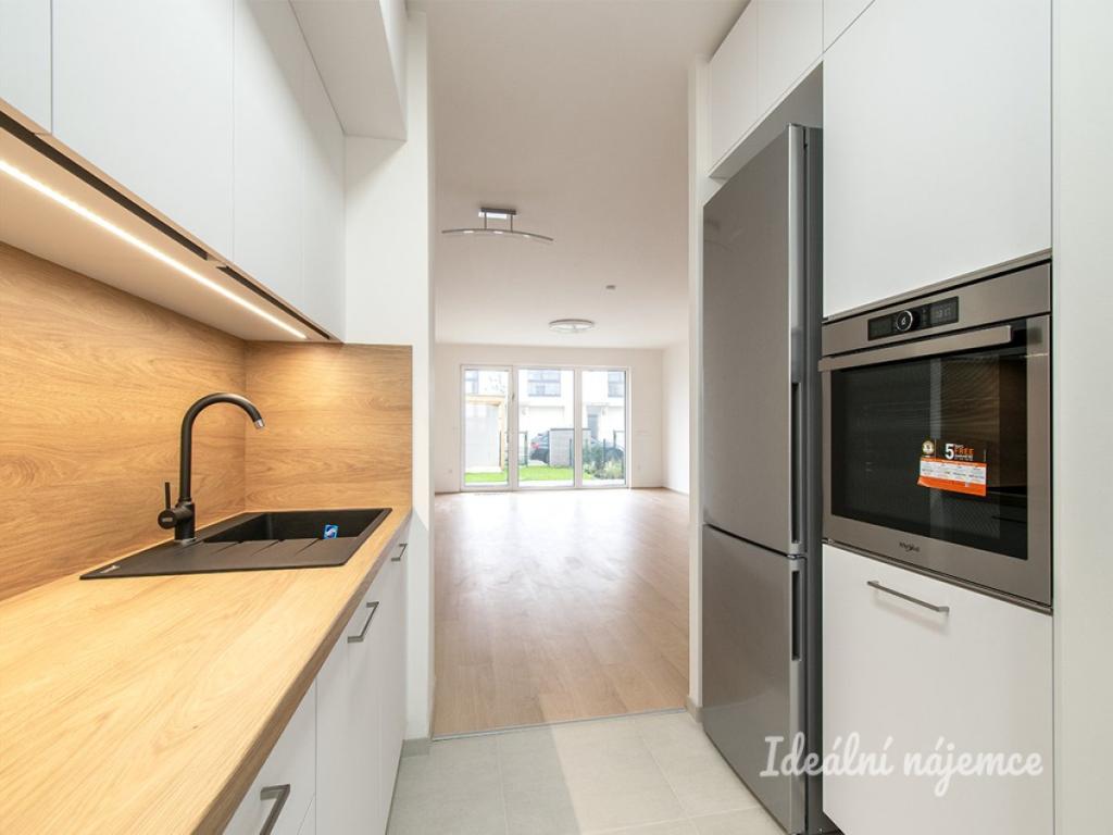 Pronájem bytu 4+kk 107 m2