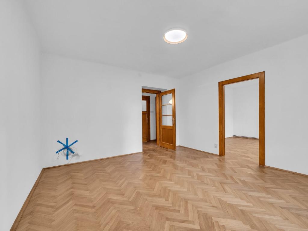 Pronájem bytu 2+1 52 m² - Widok 3