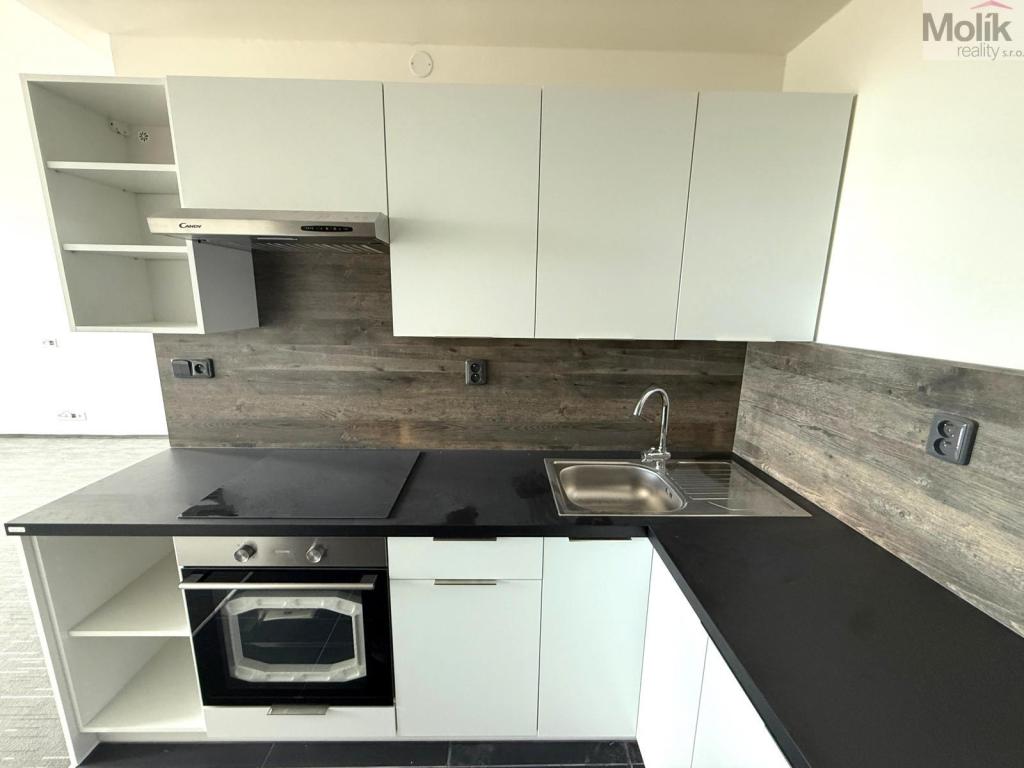 Pronájem bytu 3+kk 65 m2