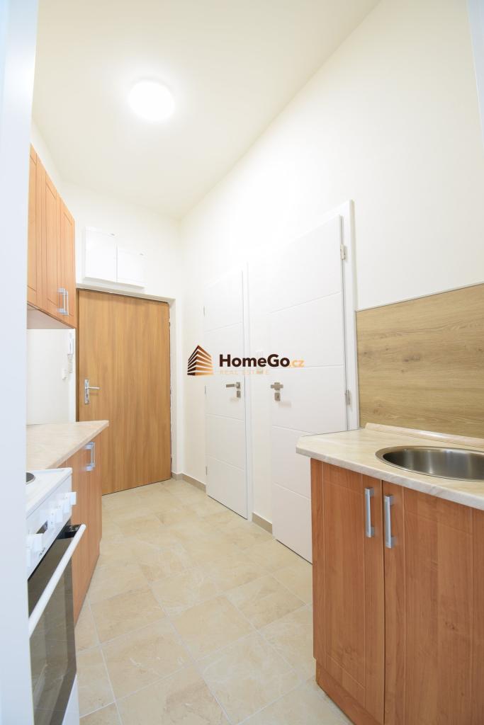 Pronájem bytu 1+kk 30 m2, Praha – náhled fotky 8