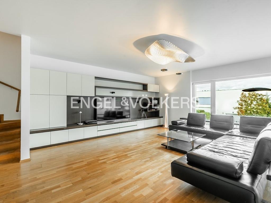 Pronájem domu 473 m2
