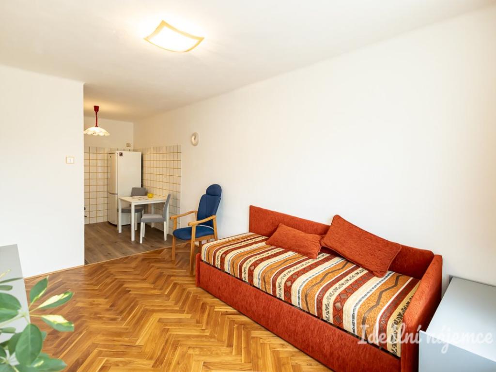 Pronájem bytu 2+kk 38 m2