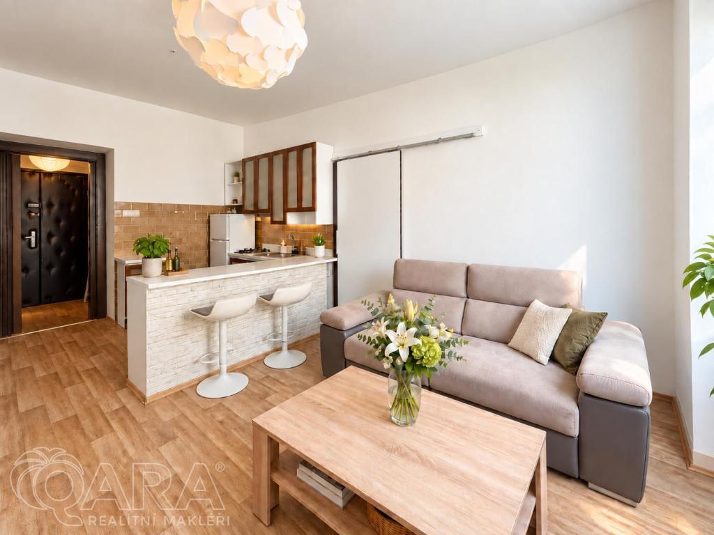 Prodej bytu 2+kk 40 m2, Praha – náhled fotky 2