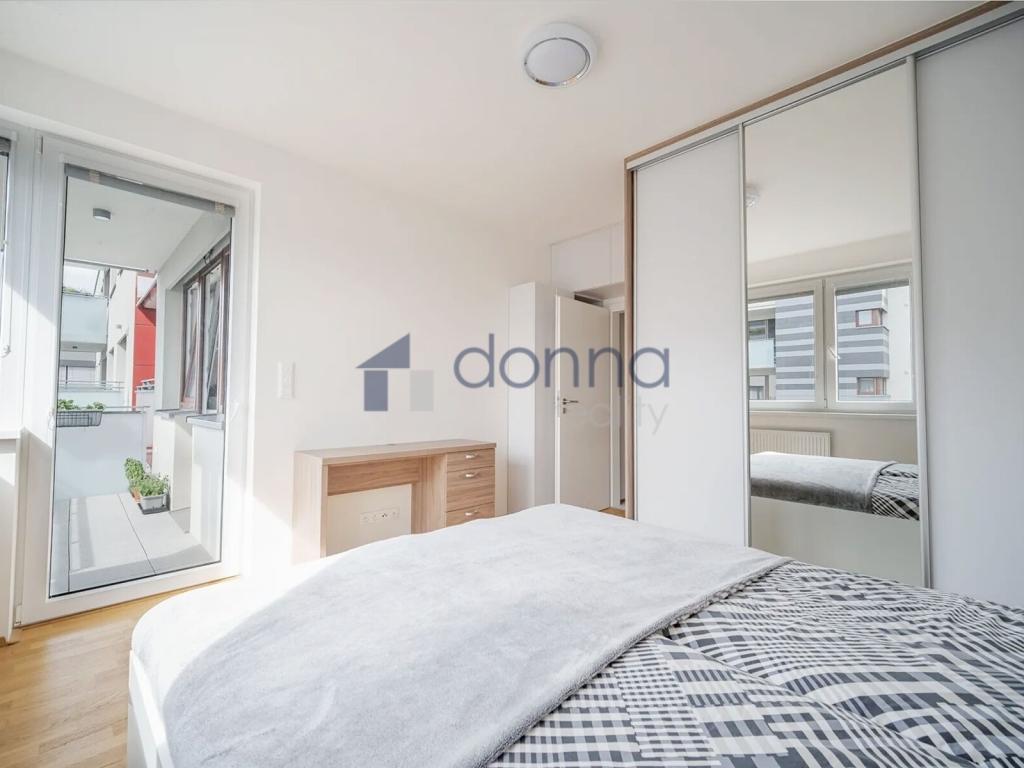 Pronájem bytu 2+kk 57 m2