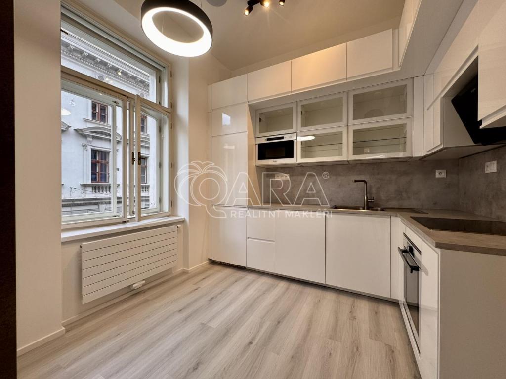 Pronájem bytu 2+1 83 m2