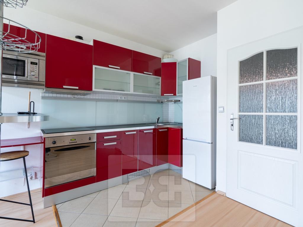 Pronájem bytu 1+kk 30 m2