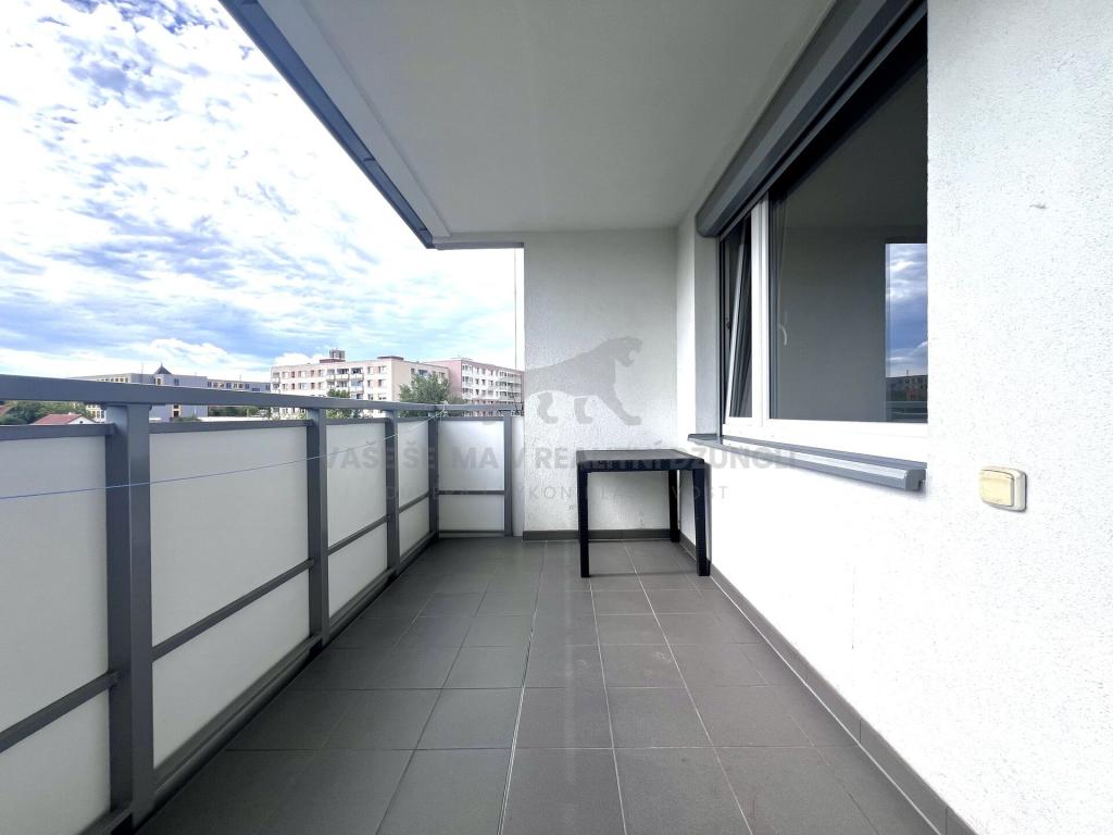 Pronájem bytu 3+1 75 m2, Praha – náhled fotky 6
