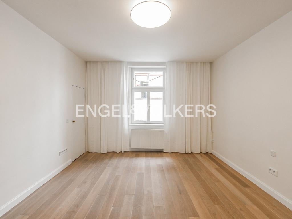 Pronájem bytu 3+kk 93 m2, Praha – náhled fotky 5