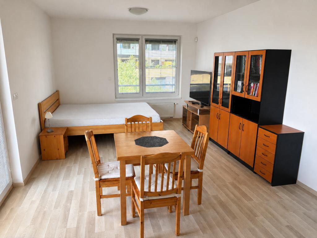 Pronájem bytu 3+kk 86 m2
