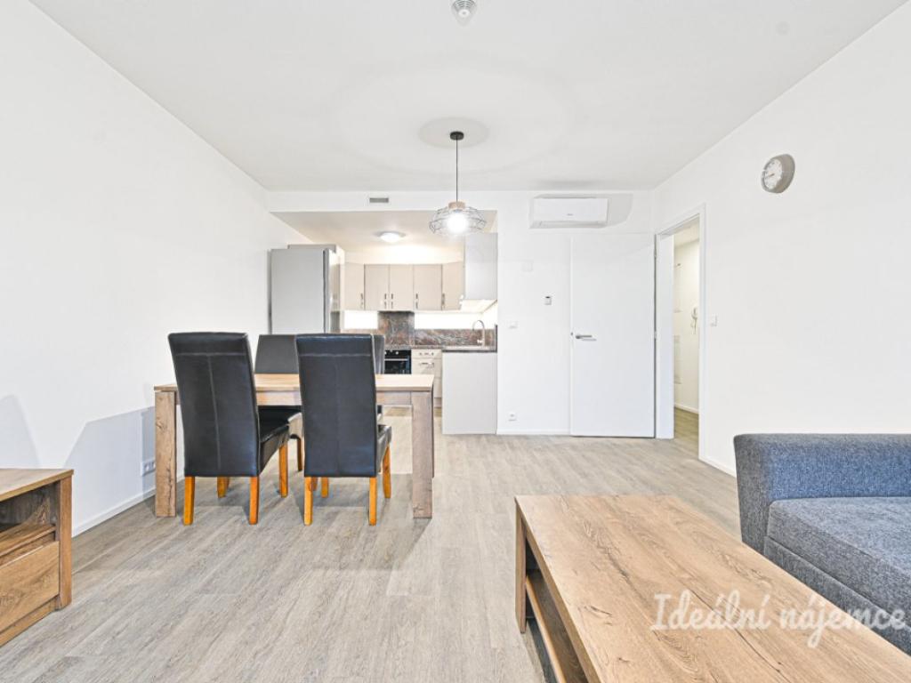 Pronájem bytu 2+kk 63 m2