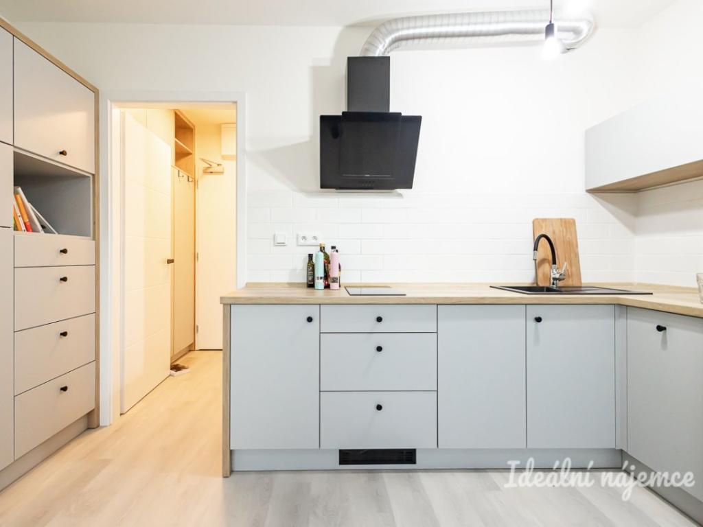 Pronájem bytu 1+kk 25 m2