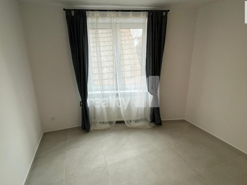 Pronájem bytu 3+1 75 m2, Jiřice – náhled fotky 6