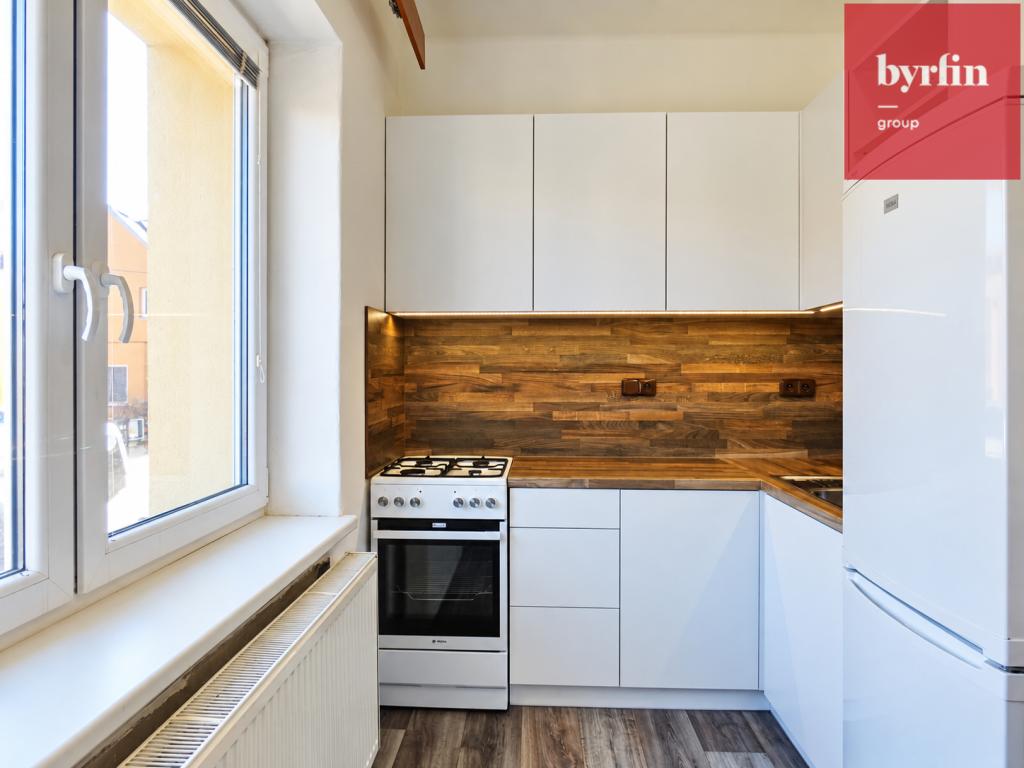 Pronájem bytu 2+1 54 m2, Opava – náhled fotky 14