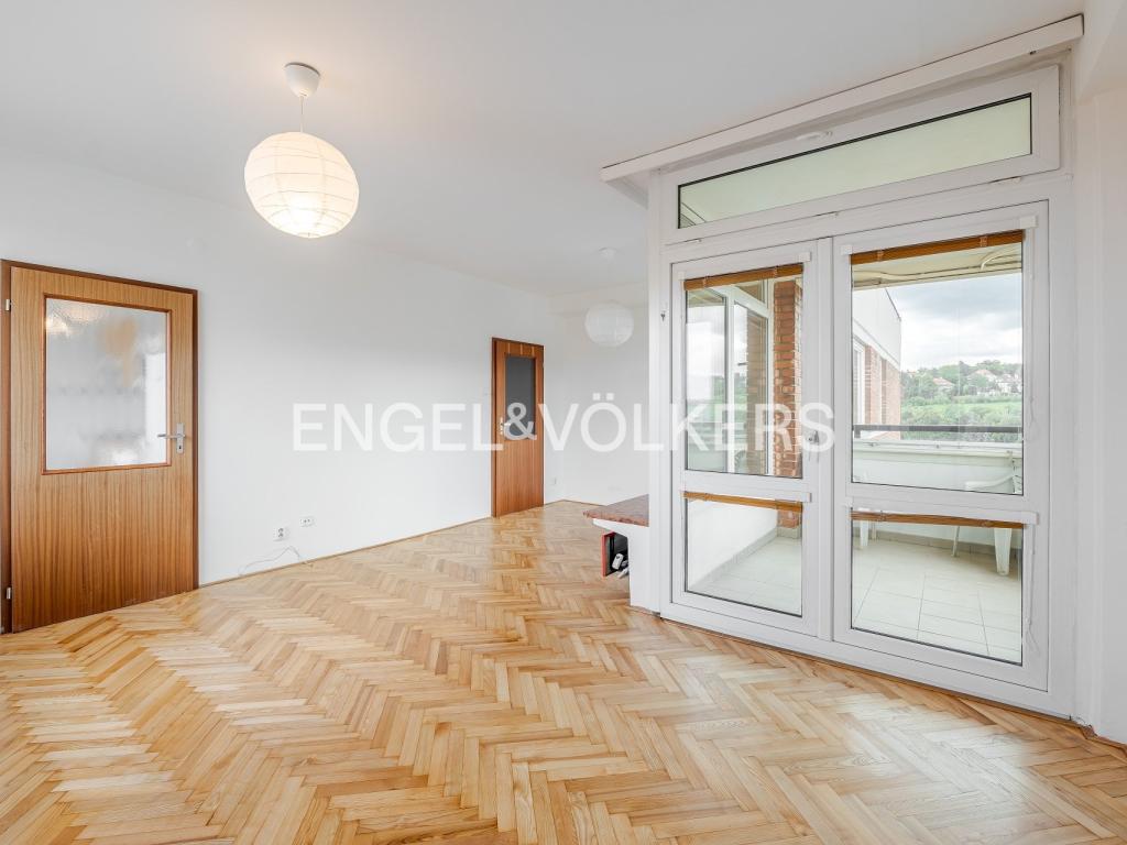 Pronájem bytu 3+1 78 m2, Praha – náhled fotky 4
