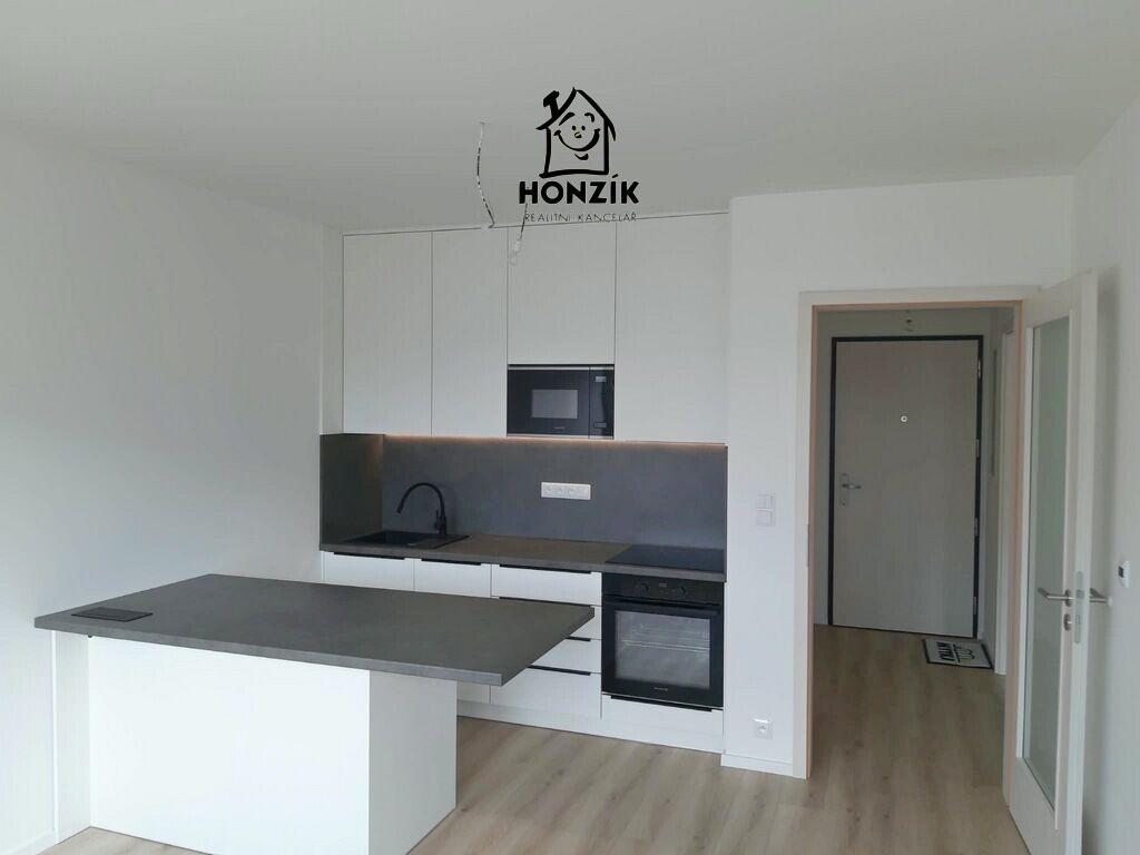 Pronájem bytu 2+kk 42 m2