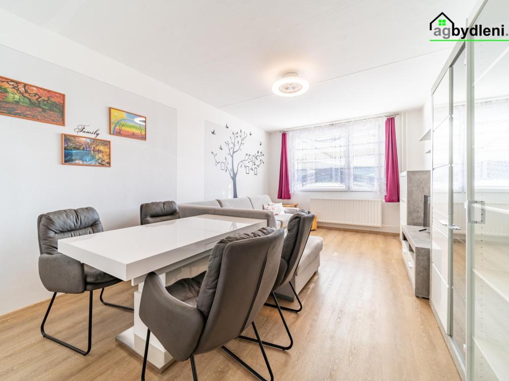 Pronájem bytu 2+kk 42 m2