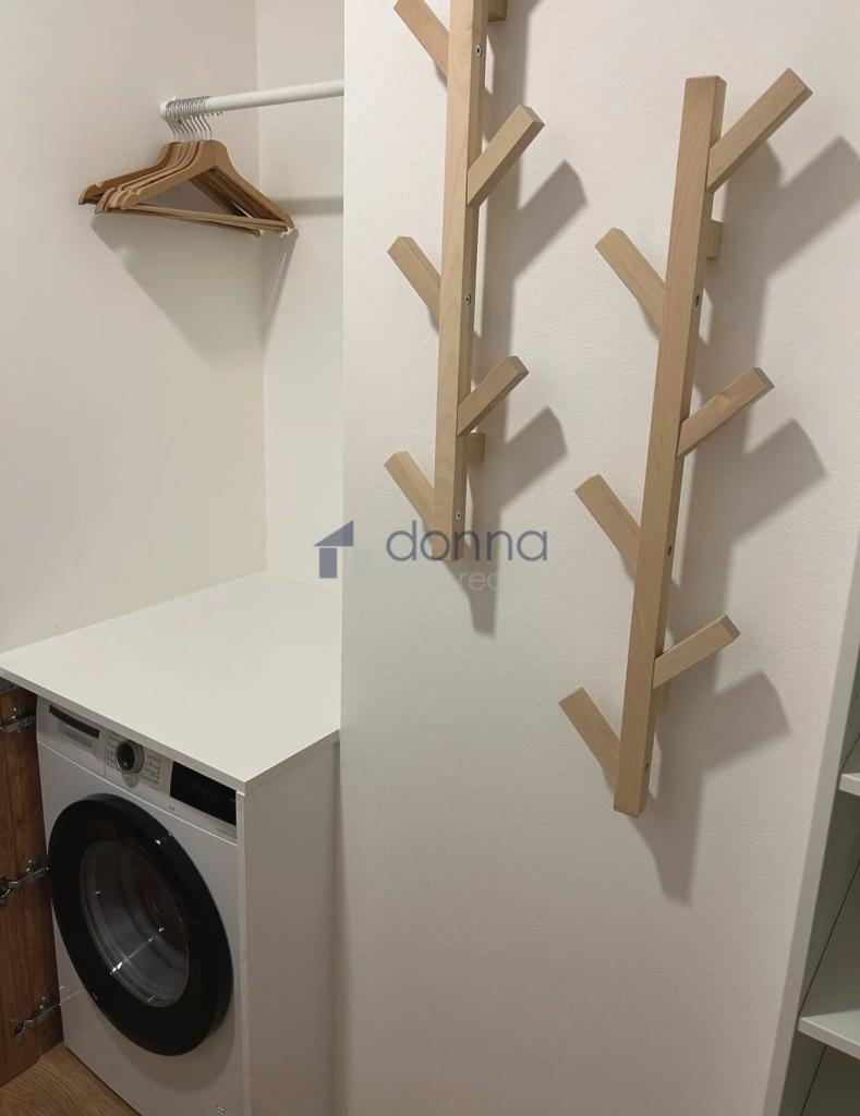 Pronájem bytu 2+kk 44 m2, Praha – náhled fotky 11