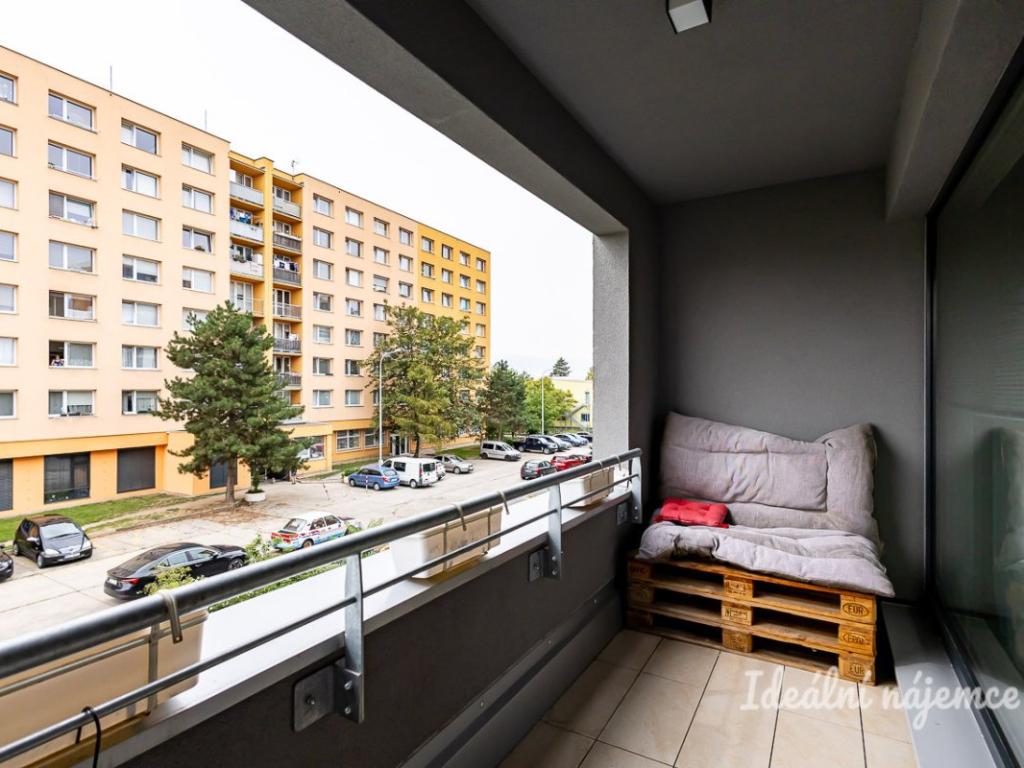 Pronájem bytu 1+kk 35 m2