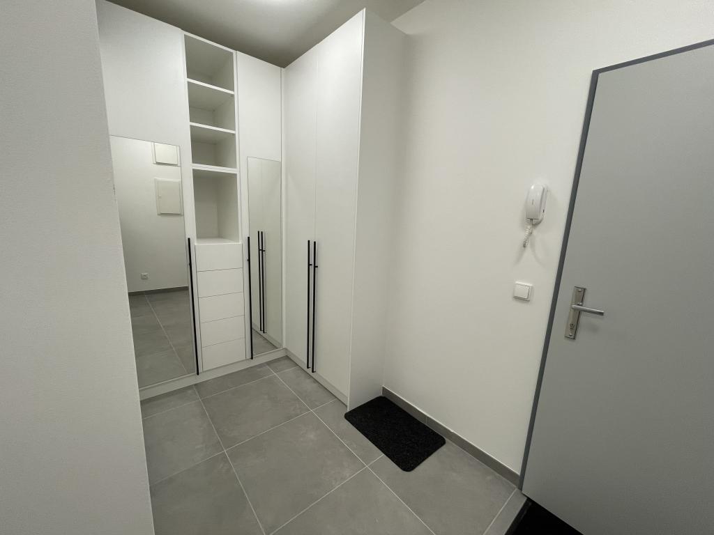 Pronájem bytu 1+kk 40 m2