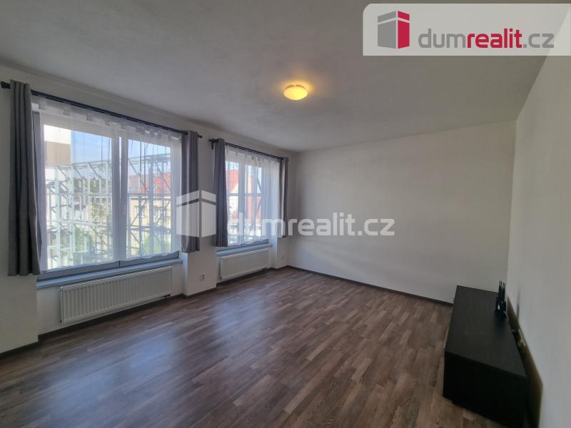 Pronájem bytu 1+kk 33 m2