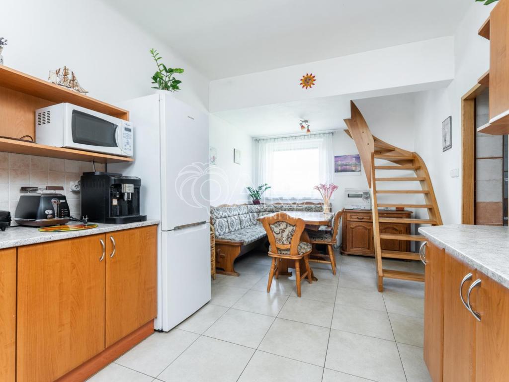 Prodej domu 180 m2, Velký Chlumec – náhled fotky 12