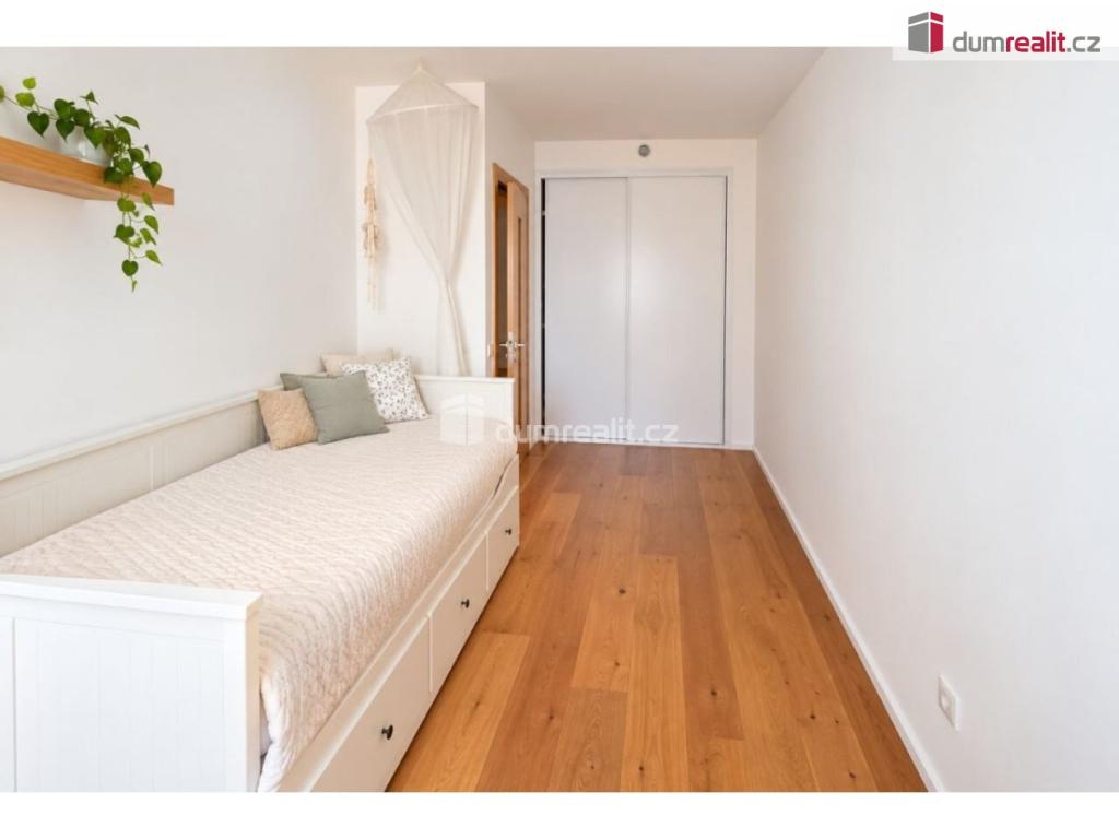 Prodej domu 280 m2, Praha – náhled fotky 21