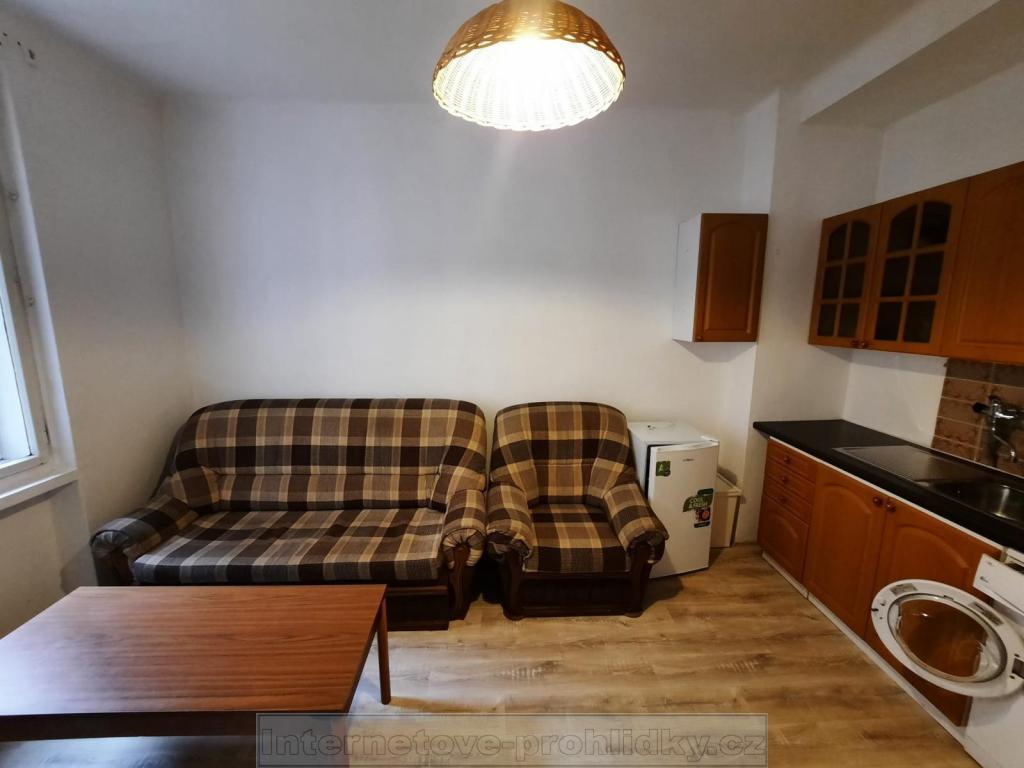 Pronájem bytu 1+kk 37 m2