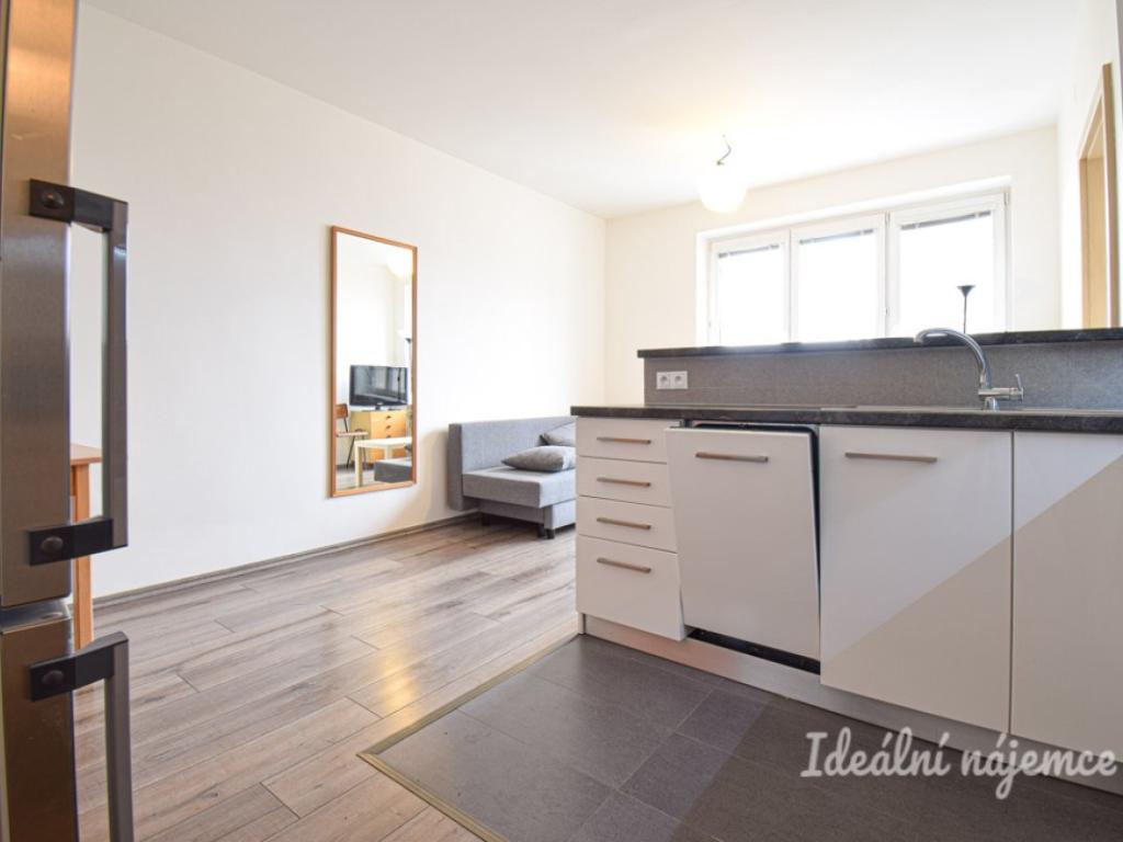 Pronájem bytu 2+kk 39 m2