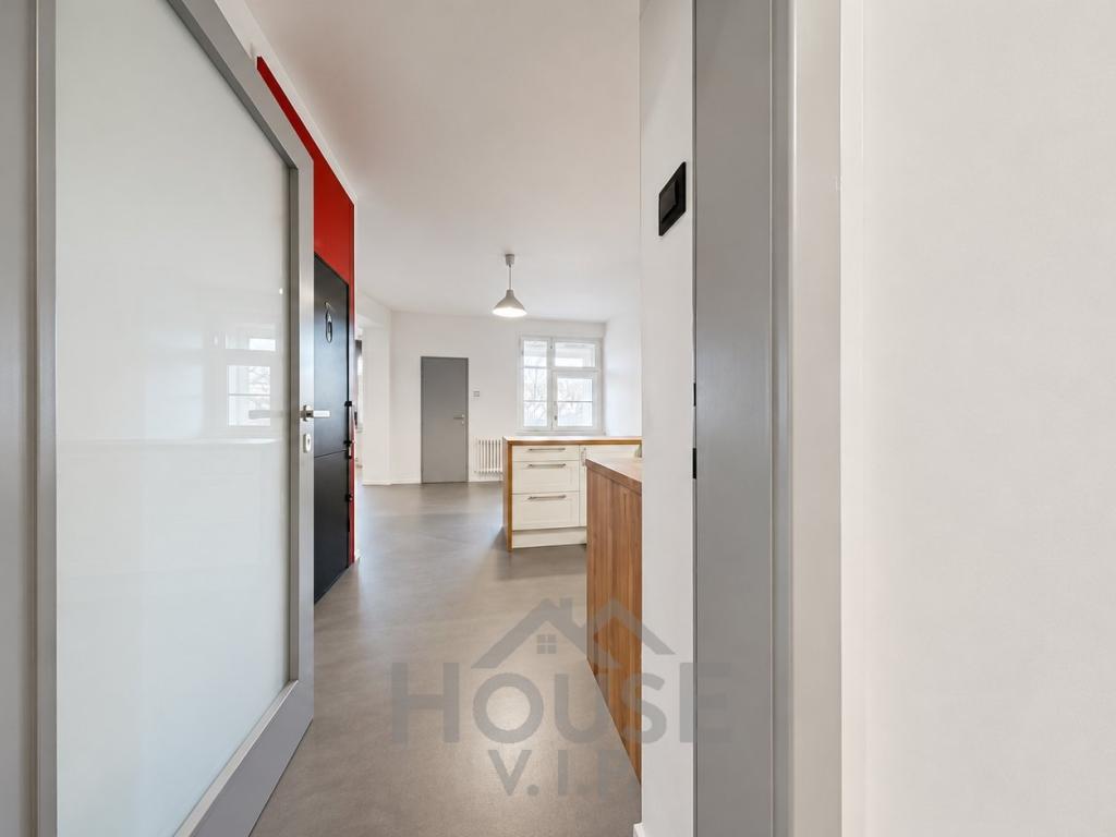 Prodej bytu 2+1 81 m2, Praha – náhled fotky 12