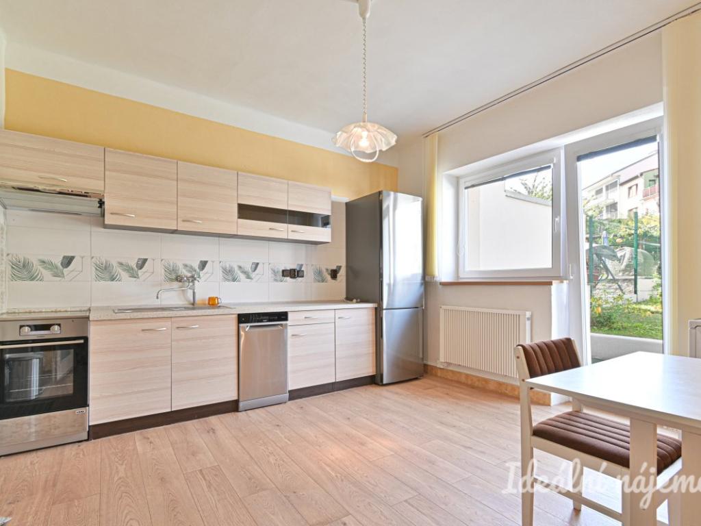 Pronájem bytu 3+1 180 m2