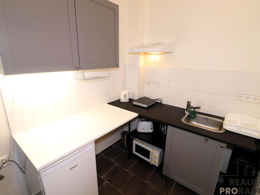 Pronájem bytu 1+1 30 m2