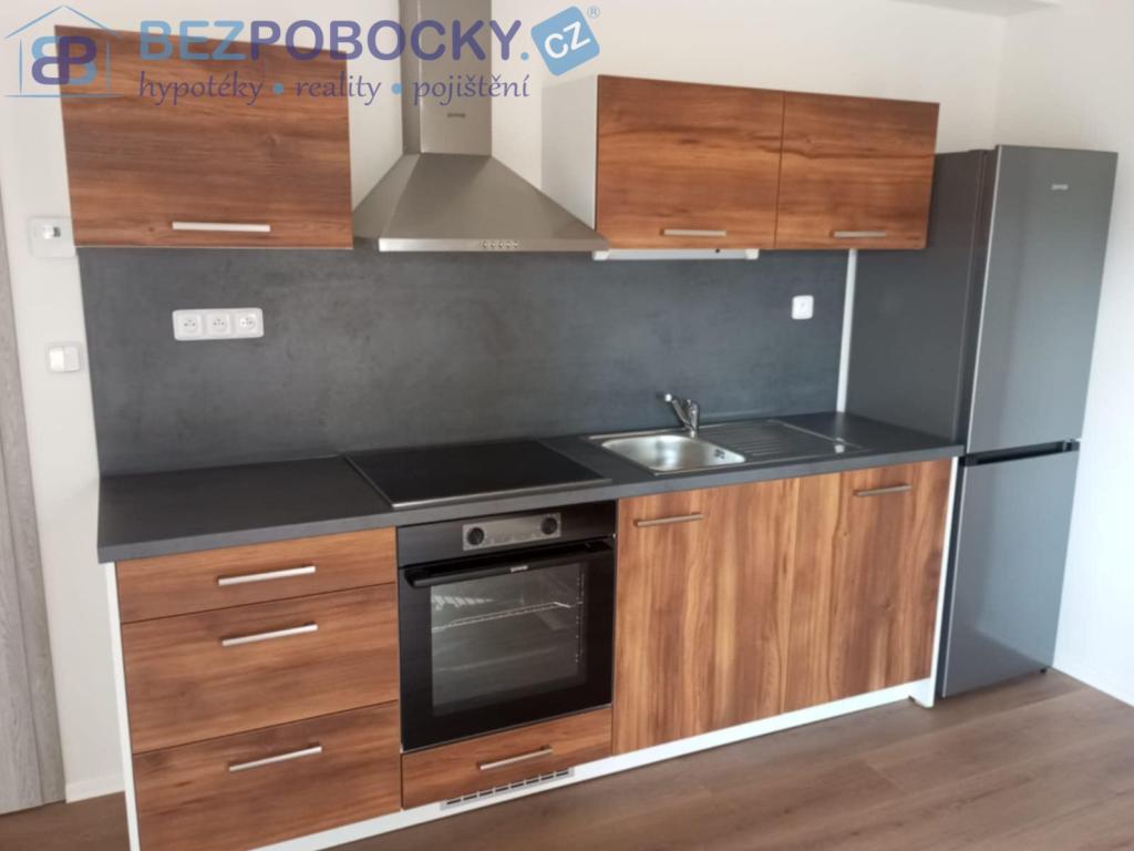 Pronájem bytu 2+kk 39 m2