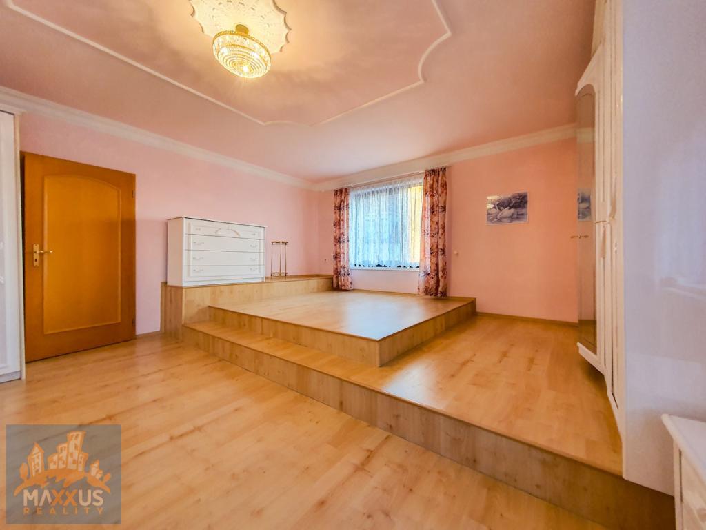Pronájem domu 483 m2, Praha – náhled fotky 14