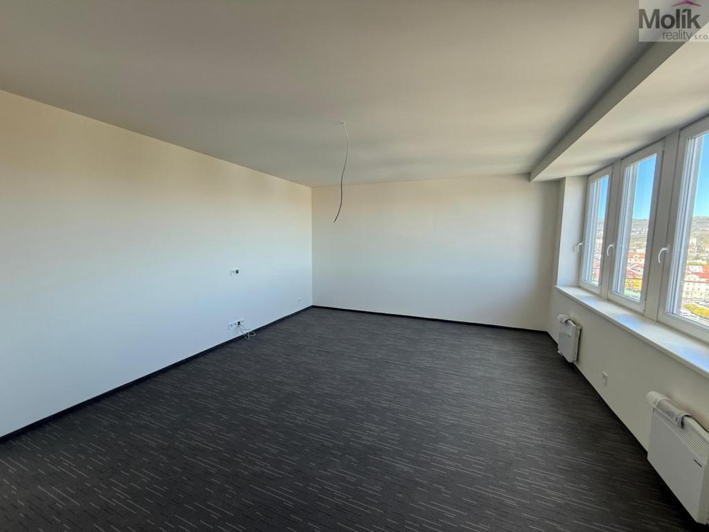 Pronájem bytu 3+kk 97 m2, Chomutov – náhled fotky 10