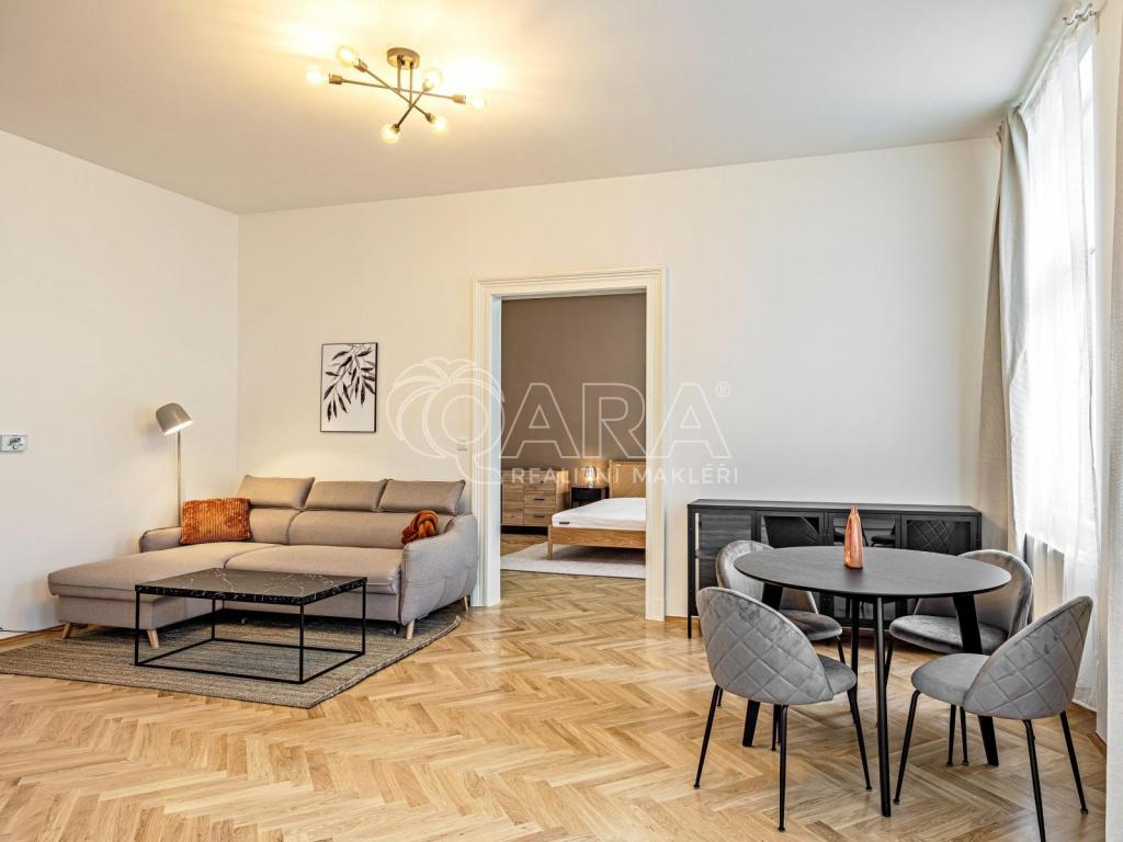 Pronájem bytu 2+kk 76 m2