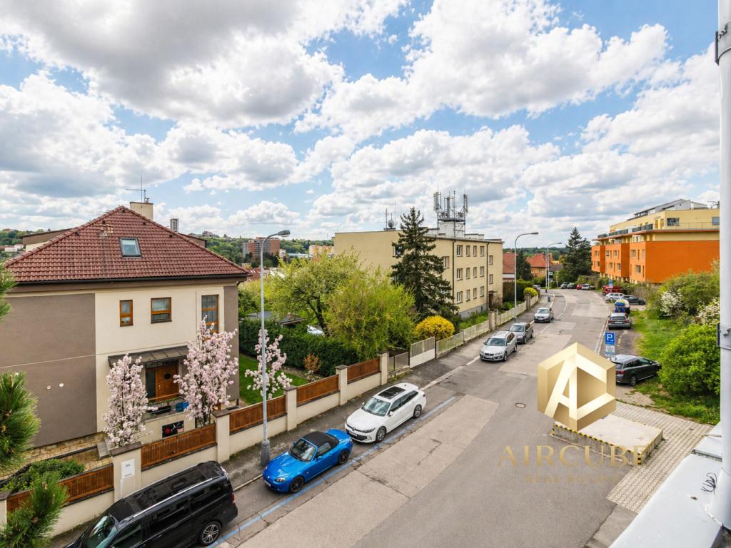 Pronájem bytu 3+1 92 m2, Praha – náhled fotky 20