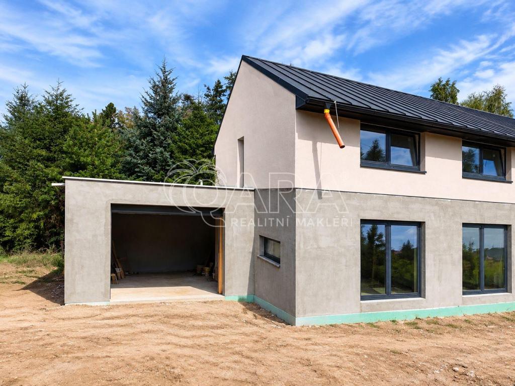 Prodej domu 156 m2, Kamenice – náhled fotky 3