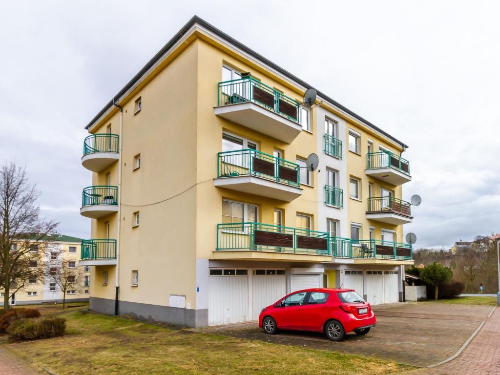 4+1, Kladno - Vojtěcha Lanny, 7990000 Kč, 97 m2