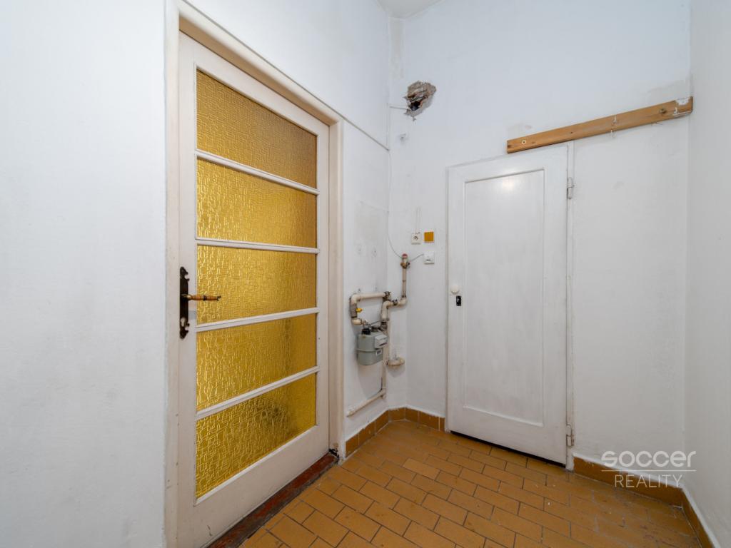 Prodej bytu 1+kk 36 m2, Praha – náhled fotky 12