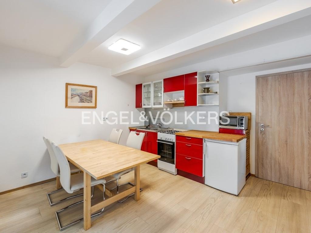 Pronájem bytu 4+1 73 m2