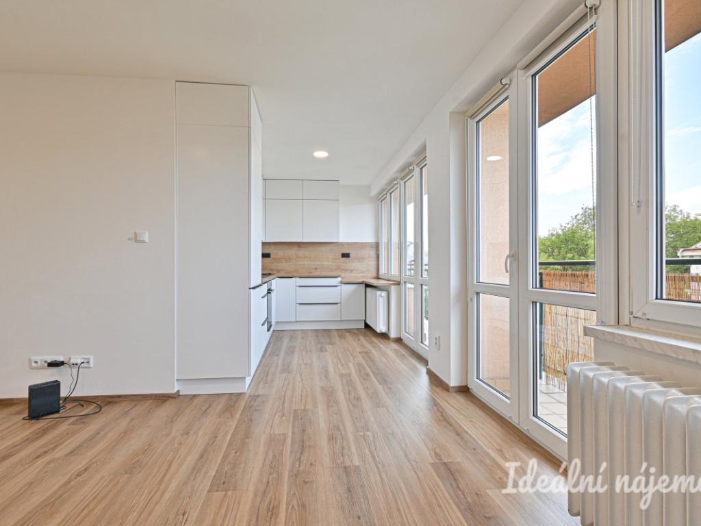 Pronájem bytu 3+kk 73 m2