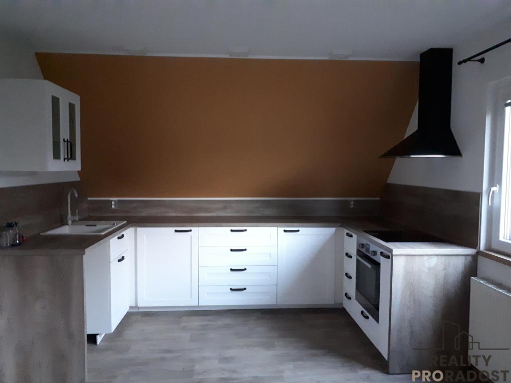 Pronájem bytu 3+kk 83 m2
