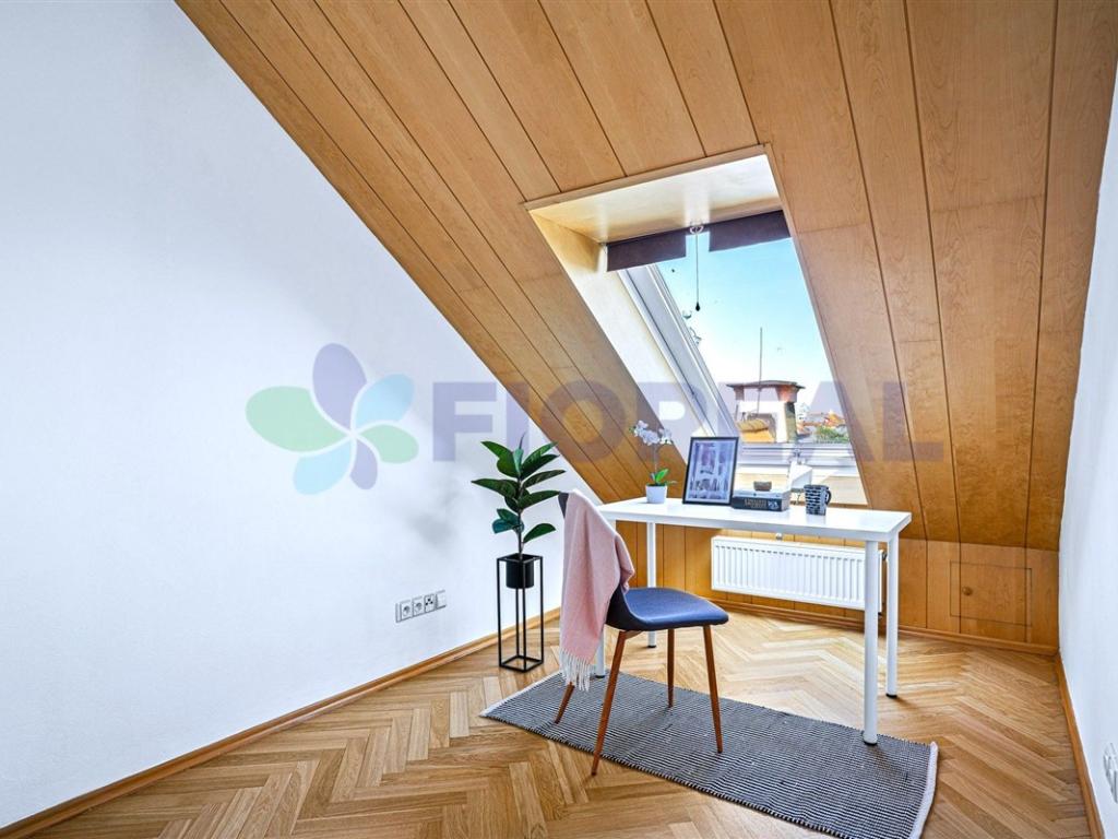 Pronájem bytu 5+1 230 m2, Praha – náhled fotky 23