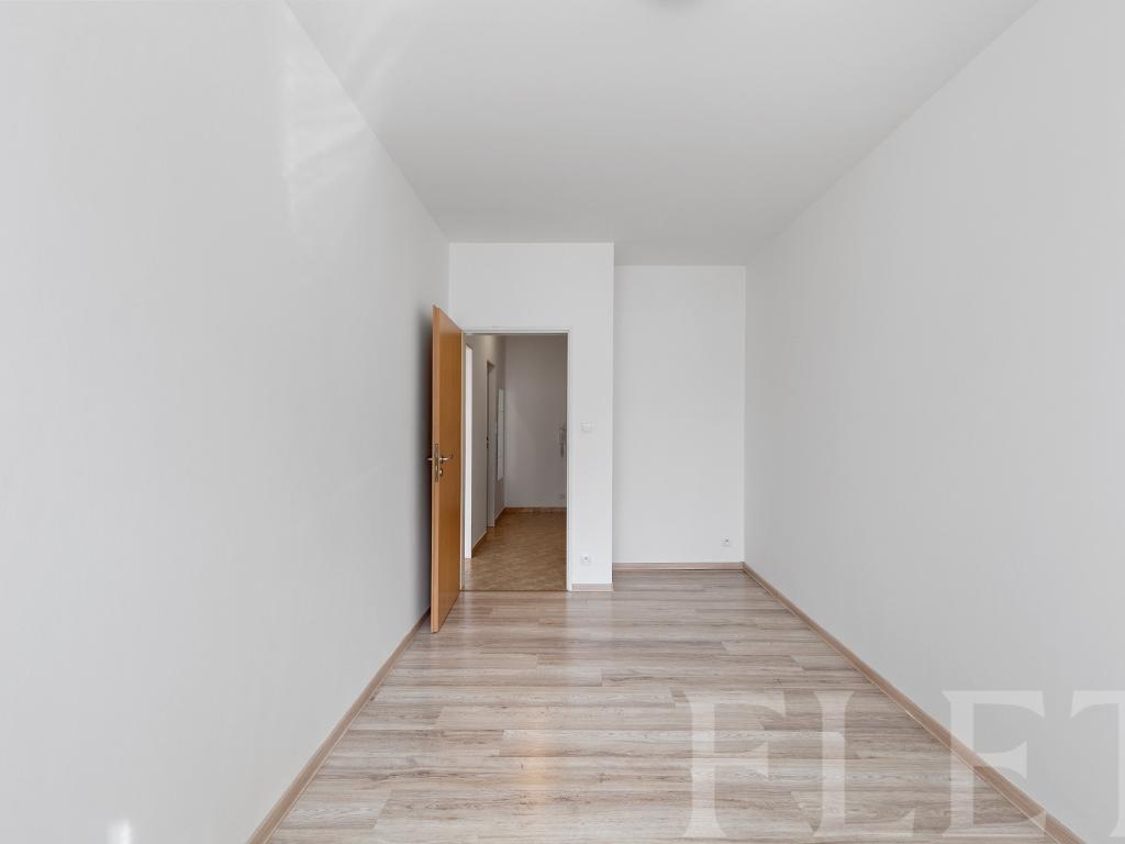 Pronájem bytu 2+kk 48 m2, Praha – náhled fotky 9