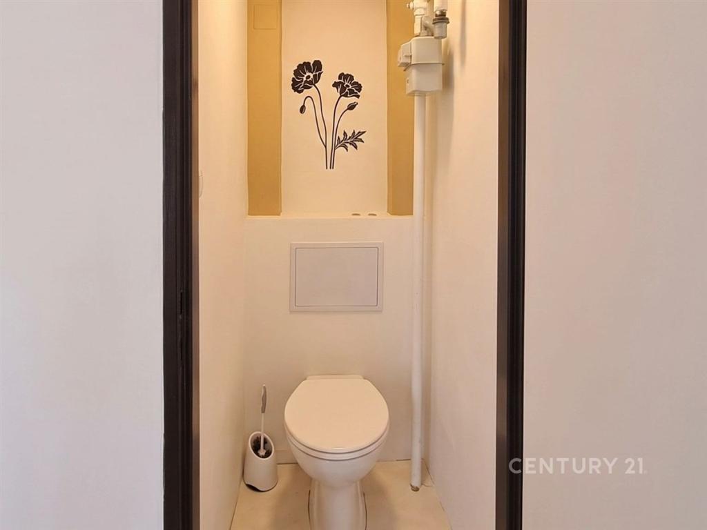 Pronájem bytu 2+1 67 m² – pohled 5