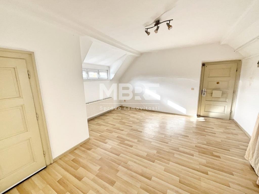 Pronájem bytu 2+1 86 m2